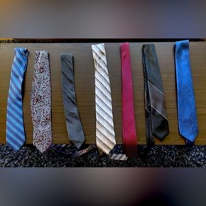 Ties of various brands including Michael Kors, Kenneth Cole, club room